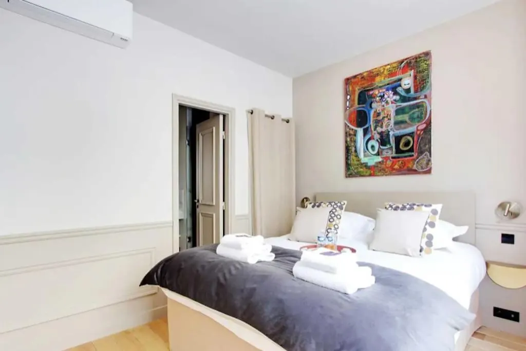 V Vast Apartment, Steps From Place Des Vosges Ac Paris 0*,  France