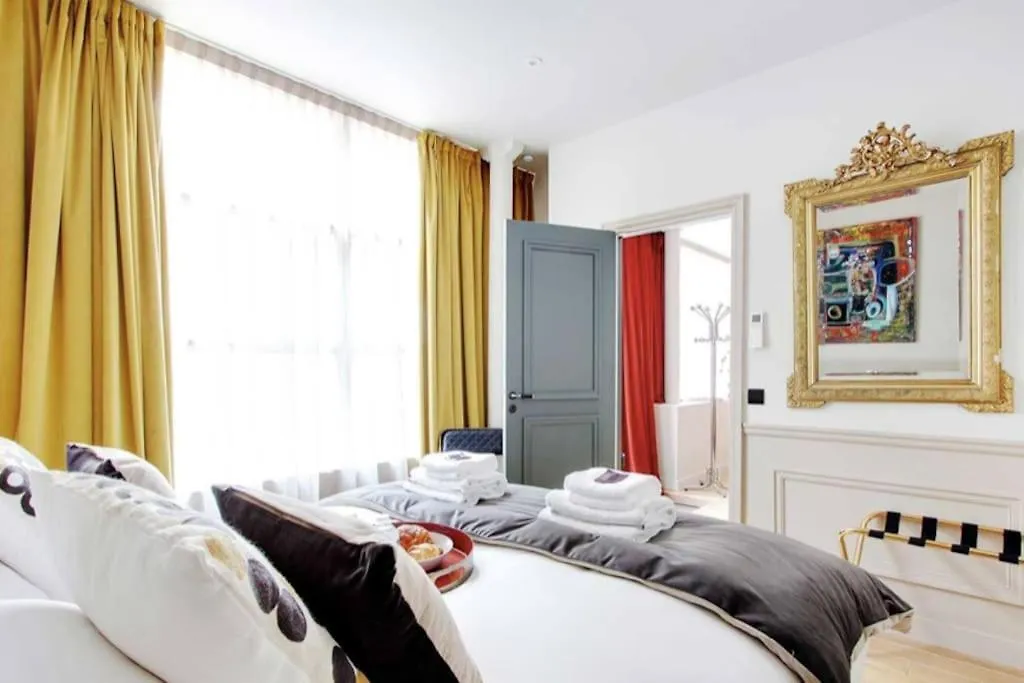 V Vast Apartment, Steps From Place Des Vosges Ac Paryż